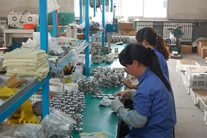 生(sheng)産(chan)車(che)間(jian)